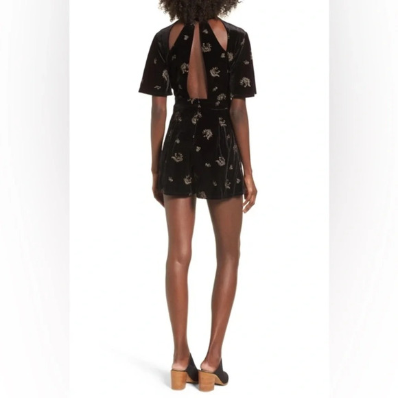 Lost and Wander Genevieve Black Velvet Embroidered Romper Size XS / Extra Small - Picture 2 of 6